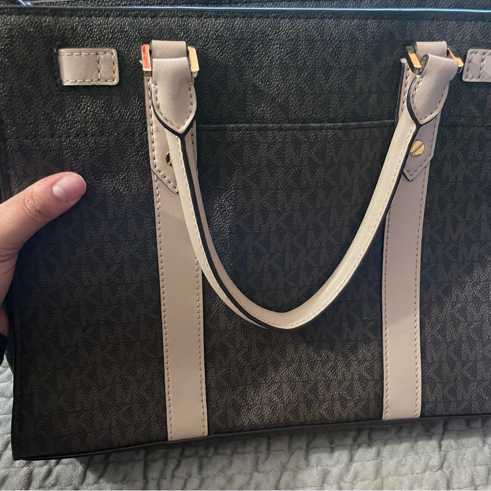 MK tote - Picture 6 of 12